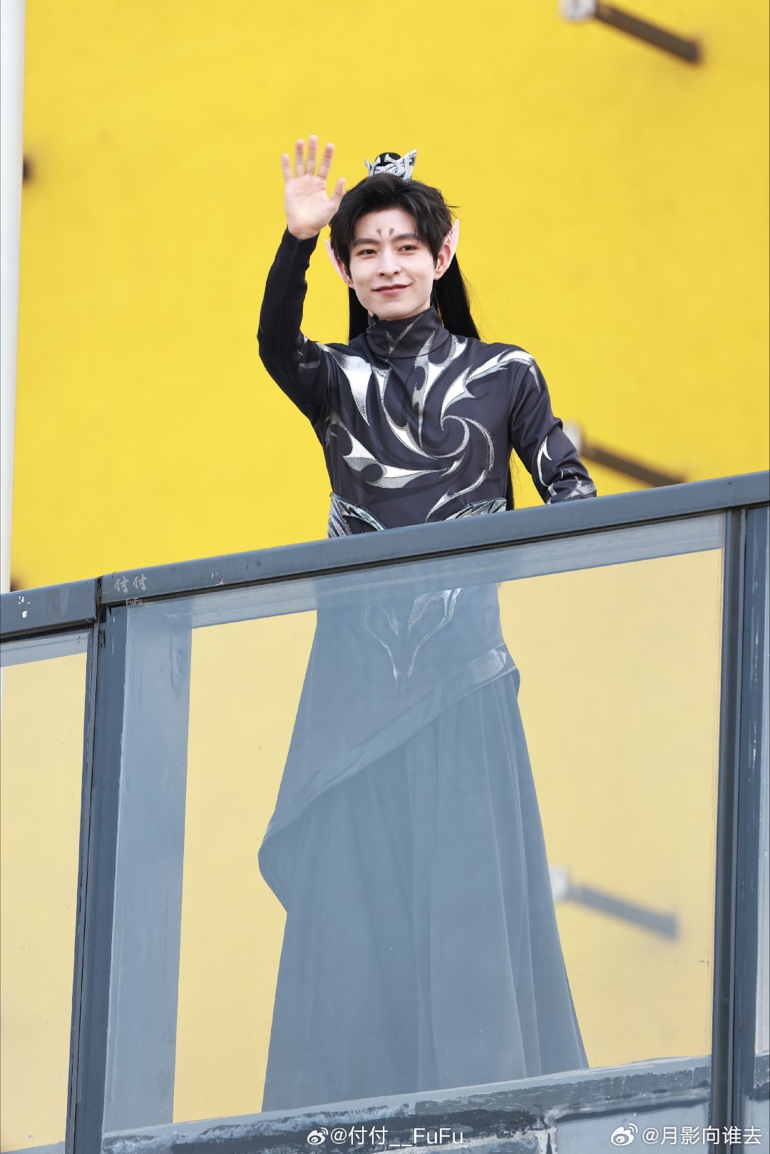 文韬 申公豹是好久没关注了但是此男真的还是这么嫩啊。。。 ​​​