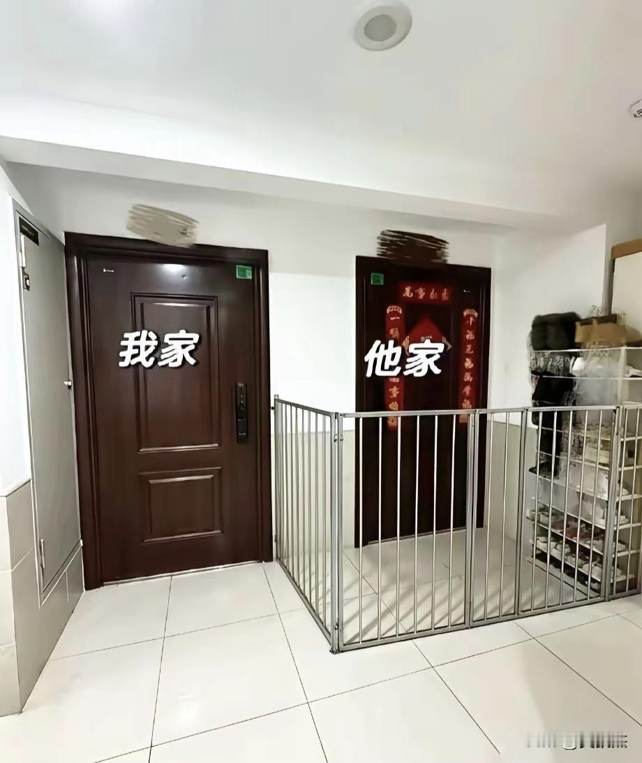 别被表象迷惑了～～他家这样做肯定有他的理由，你觉得呢？