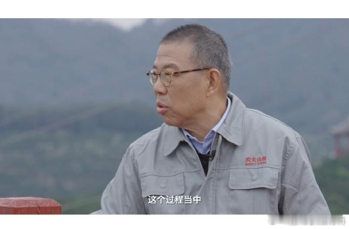 钟睒睒称不恨任何人  钟睒睒的这番话发人深省，身处舆论漩涡中心还能做到不恨，这是
