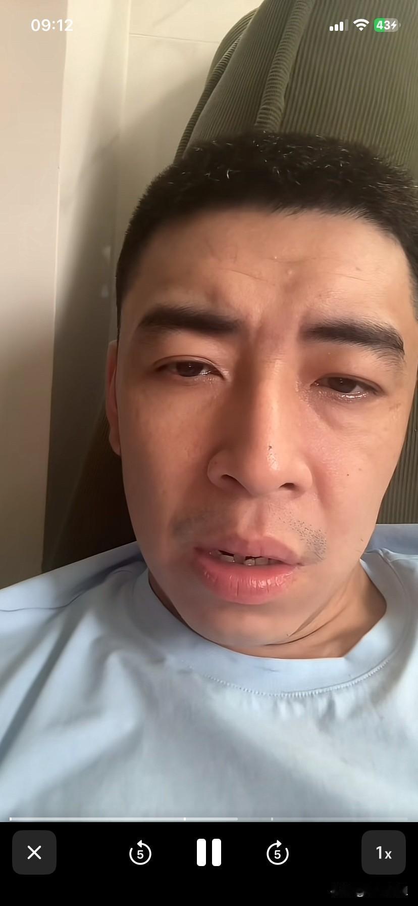 马品同这是咋么啦，从3月21号以后就在没有更新视频！到现在一直都没有任何消息！