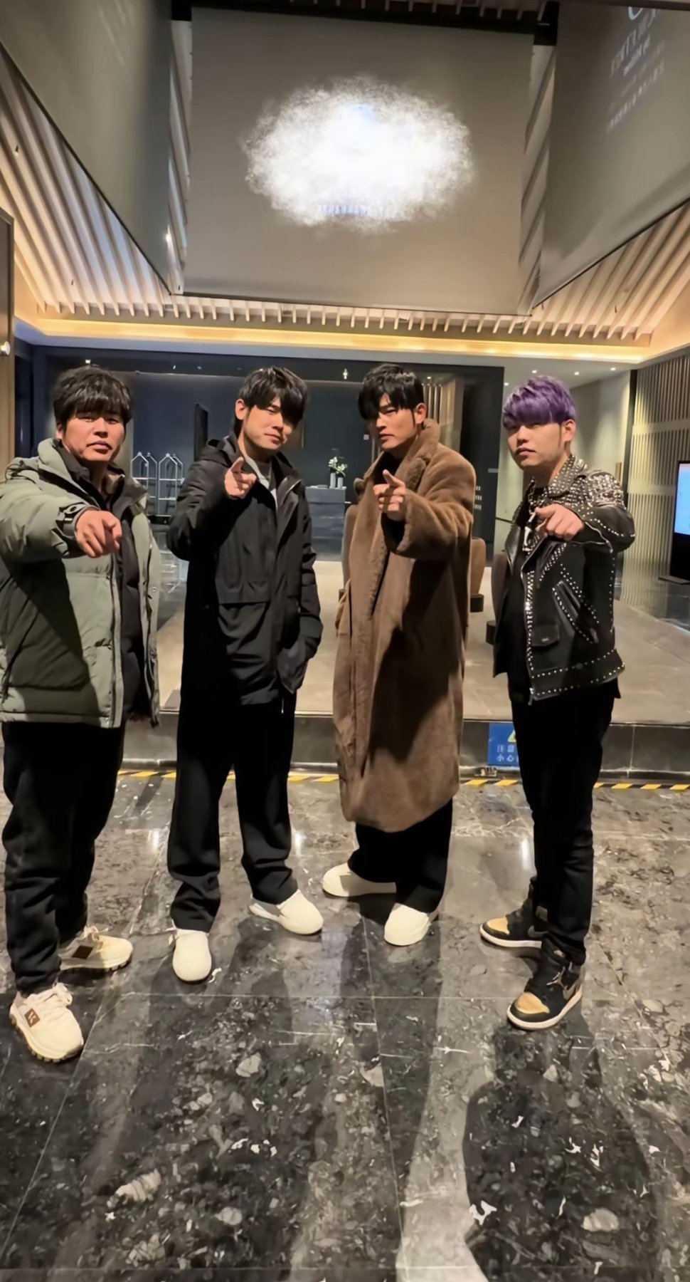 四个周杰伦 哪个最像？哪个是本尊？ 