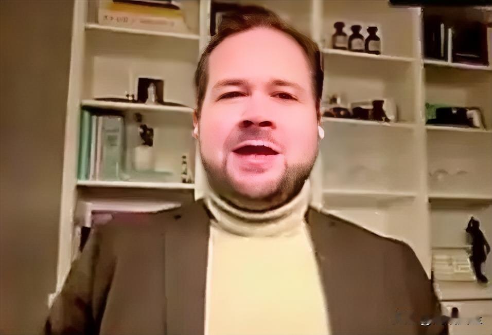 丹麦欧洲议会议员安德鲁回应斯蒂芬·米勒“丹麦凭什么拥有对格陵兰的控制权”言论时表