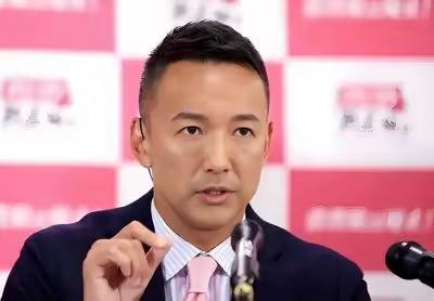 一语惊醒日本！山本太郎国会爆雷，对华冲突代价直接算清！
 
日本国内彻底坐不住了