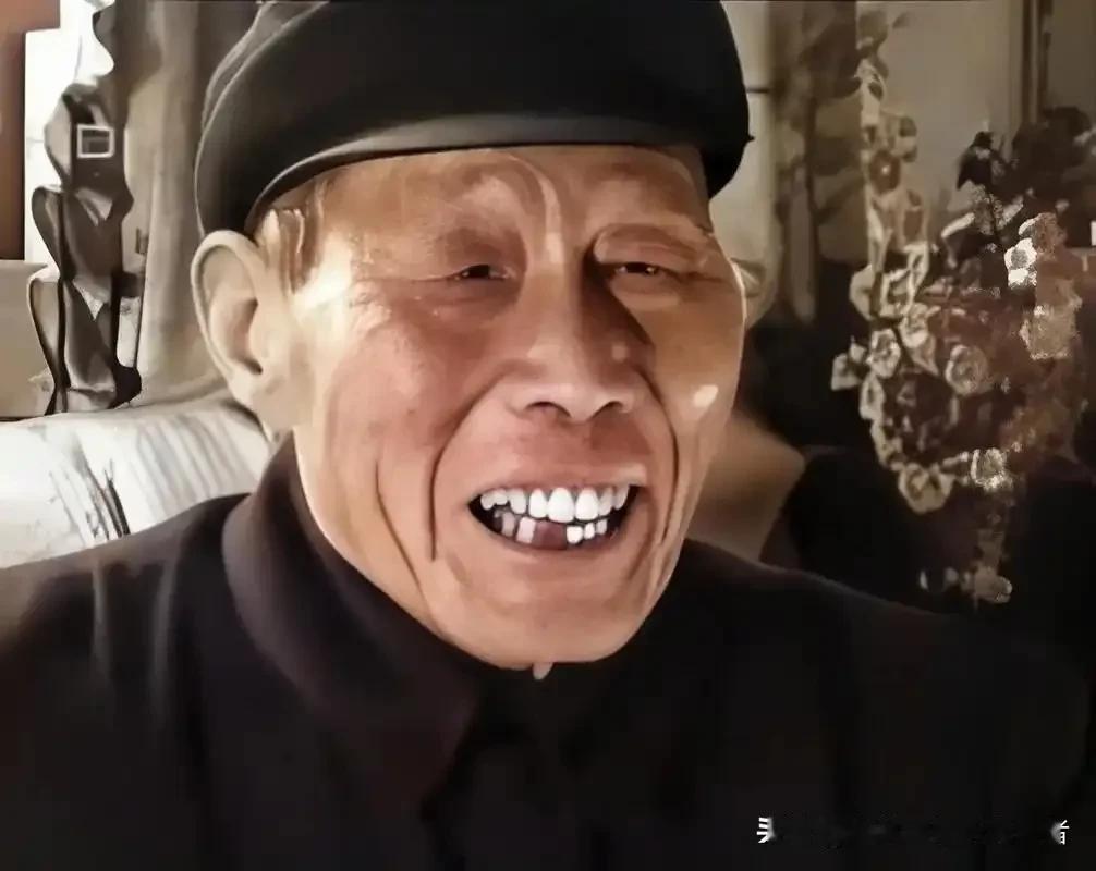 1949年金门战役中，我军登岛的9000名将士全军覆没，不是牺牲就是被俘，谁料1