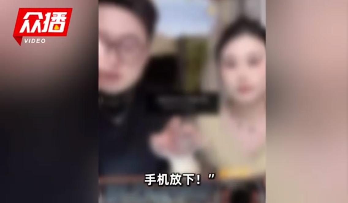 我们在刷直播间时，常见过这种套路：专柜大几万的奢侈品项链、手镯，直播间直接砍到几