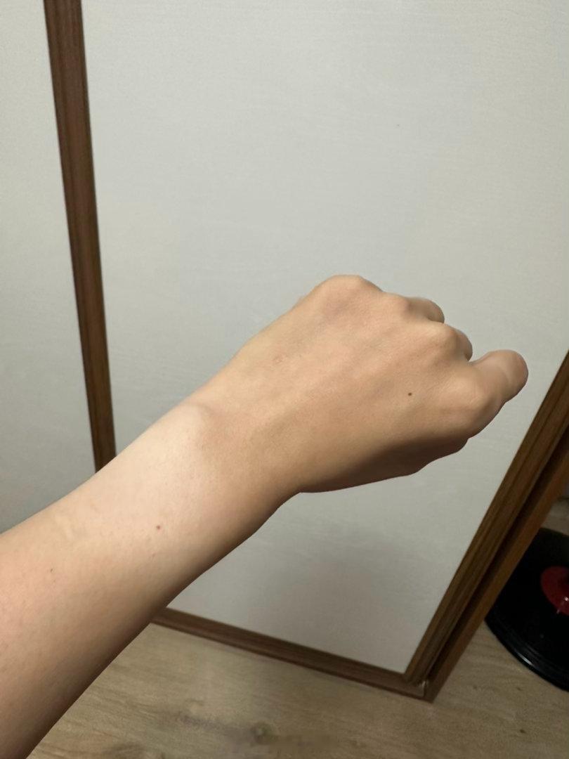 今年黑得有点好笑了。。。好像斑马。 