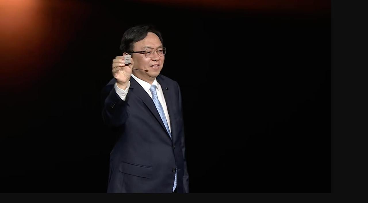 余承东与王传福，这两个安徽男人，将改写全球智能电动汽车的新格局。
王传福主打电动
