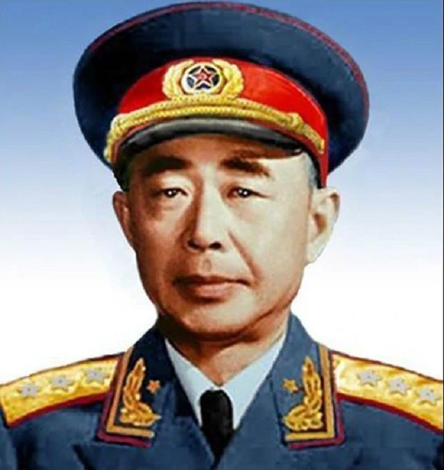 陈明仁将领率部起义投诚后，毛主席为何设盛宴款待并强调需要一些条件呢？
1949年