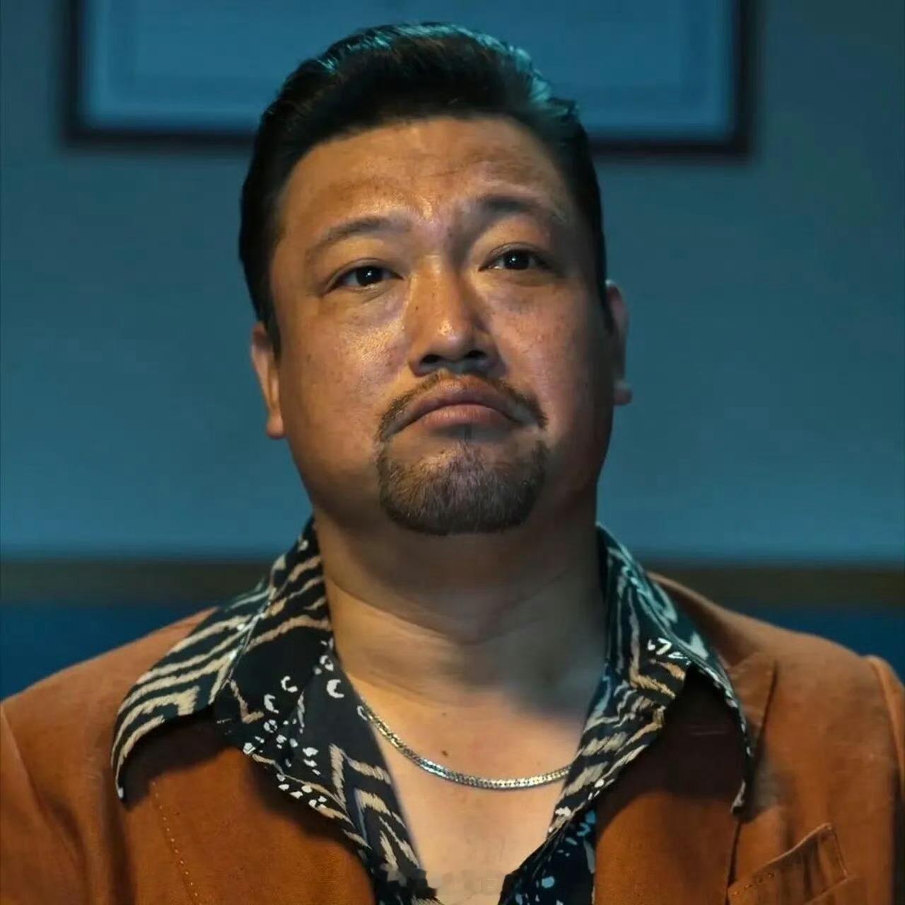 贾冰私人饭局被偷拍吃了半天瓜也没看到原视频贾冰到底说啥了啊但私密饭局被偷拍这下贾
