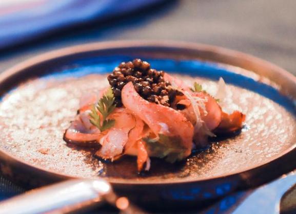 国产鱼子酱打破西方垄断，国际盲测多次夺魁，成功入驻米其林餐厅

现在不少高端餐厅