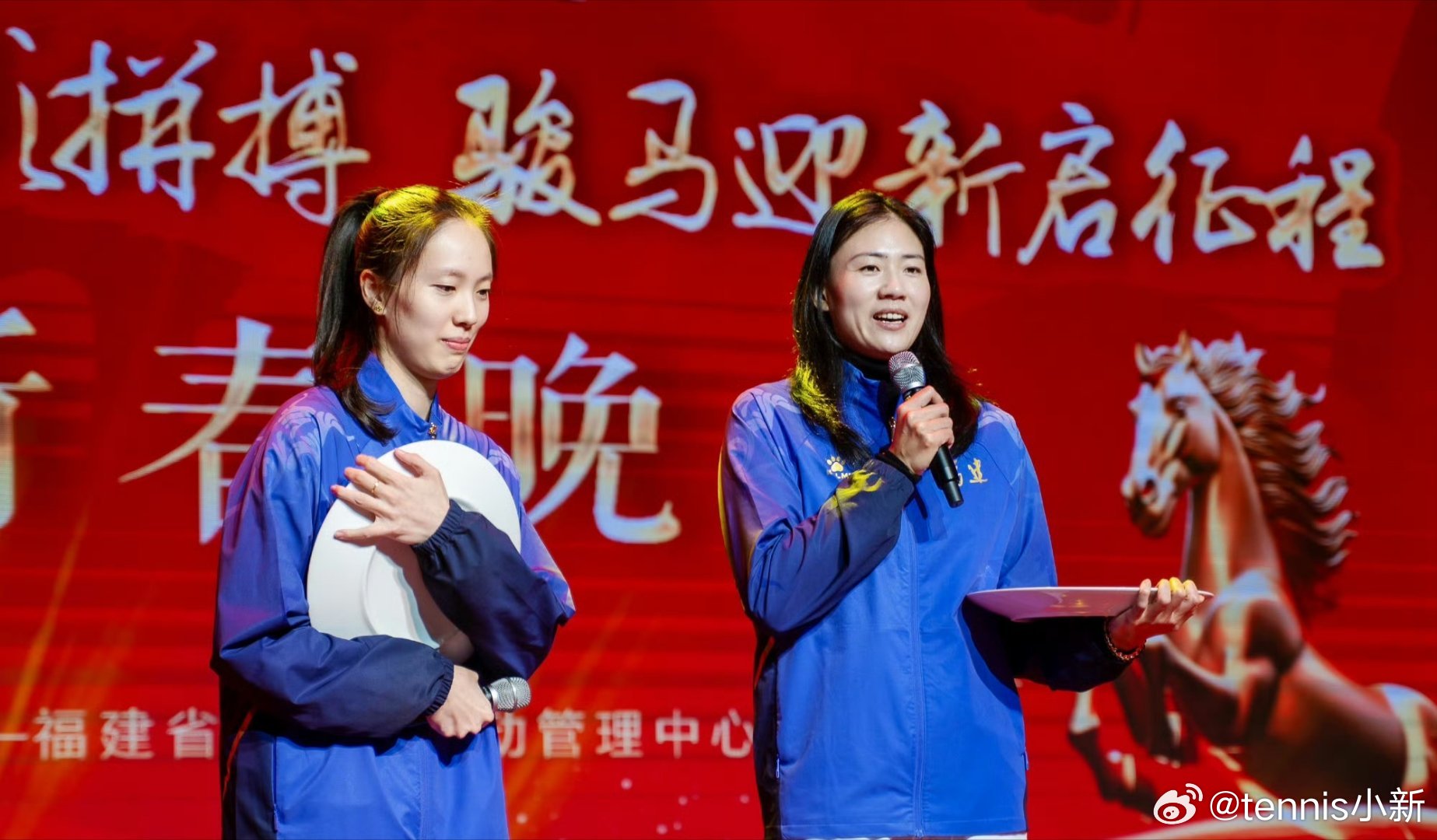 郑益昕退役 去了巴黎，有亚运和世界杯冠军，全运牌子，留过洋，而且是我朝名气很大的