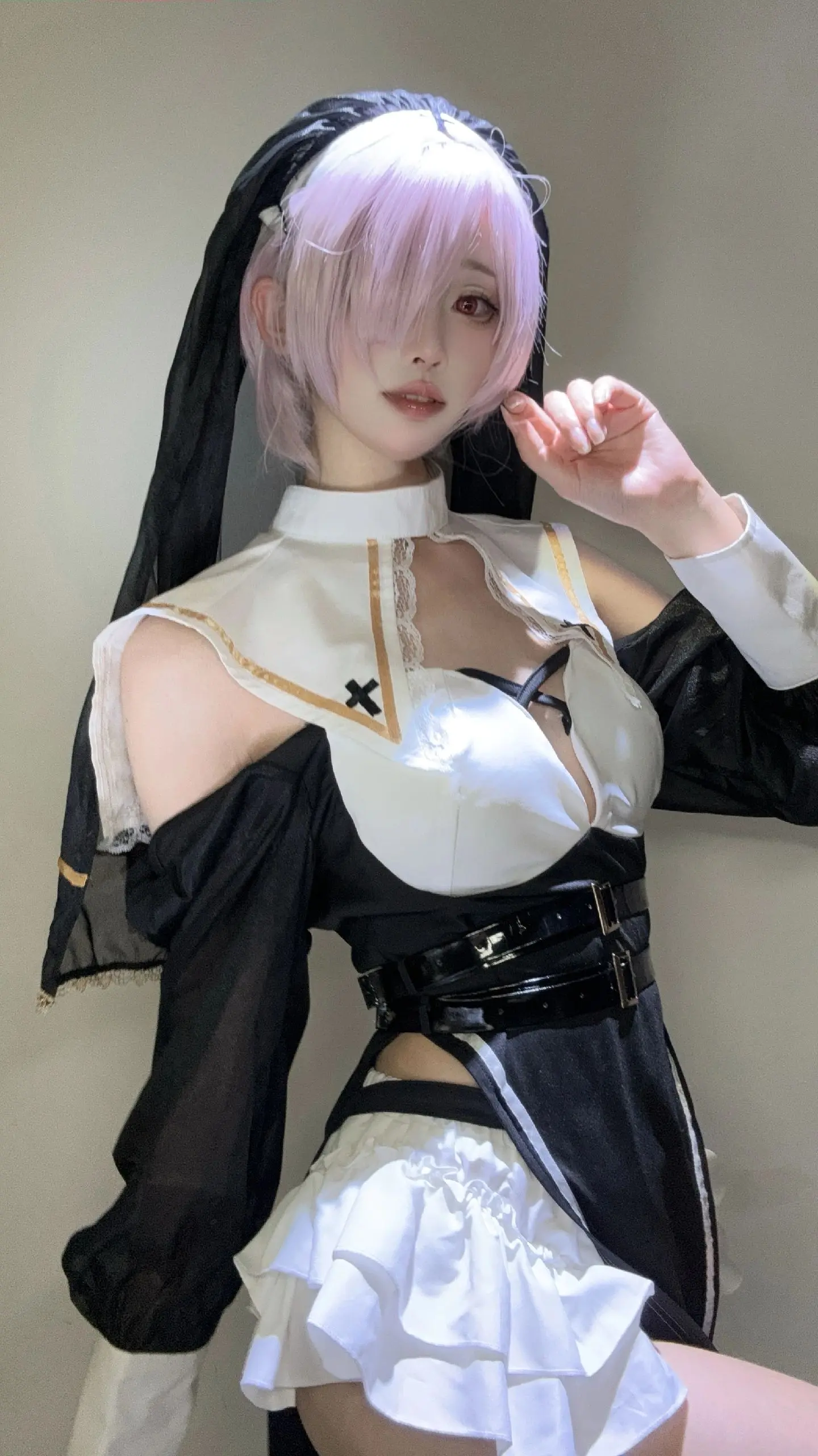 修女返场。