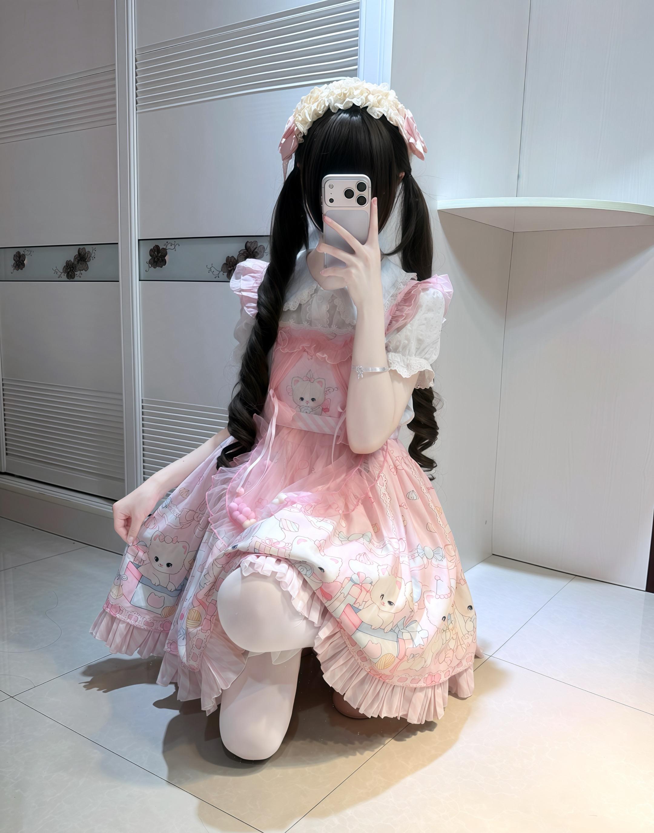 我们的关系可以像毛绒玩具一样简单吗 你戳一下我 我就会对你说话 你抱住...