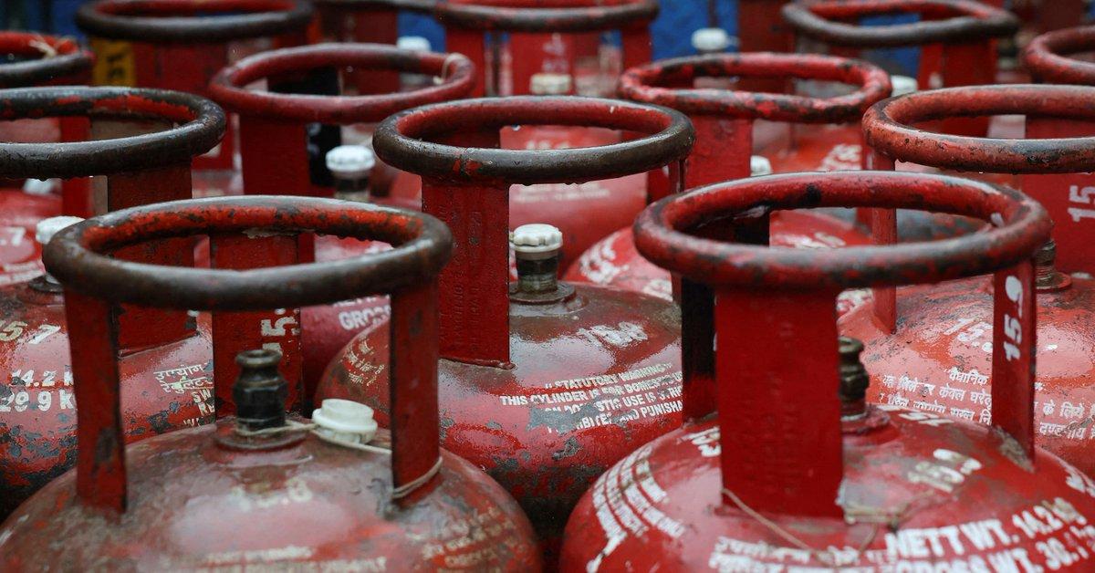 [To learn English]
Domestic cooking gas 