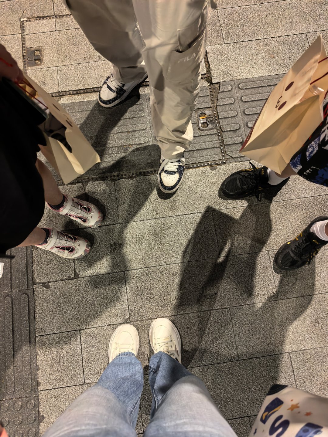 纪念一下四人行焉 