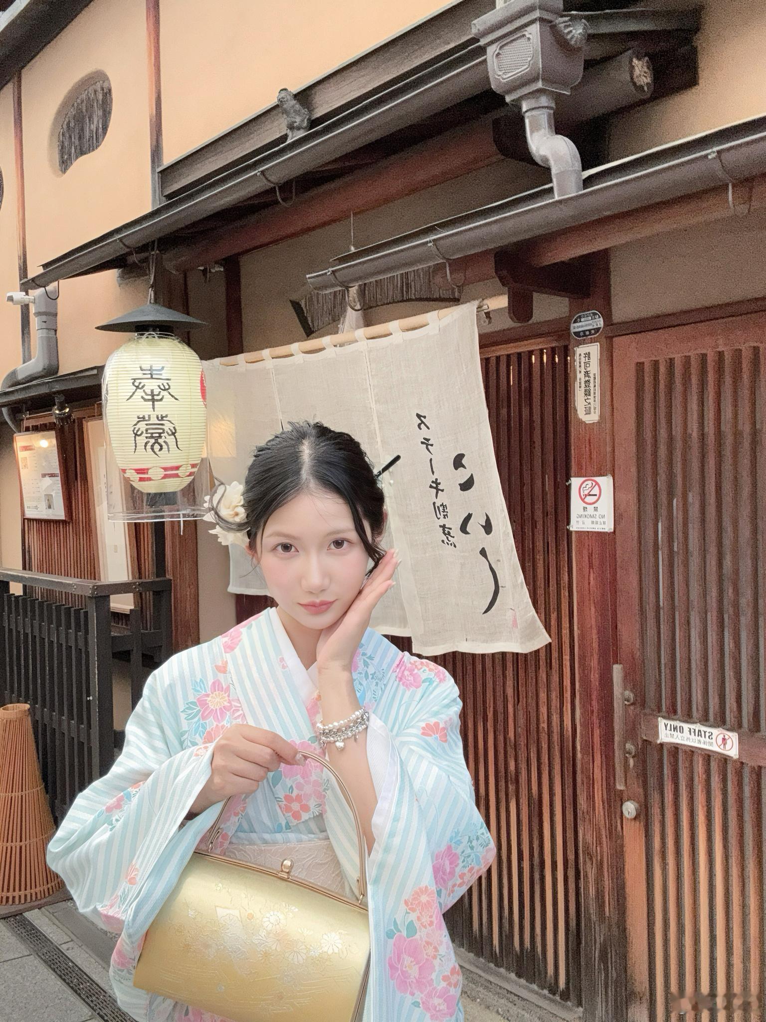 美丽 易如反掌装的怎么没人告诉我穿上和服呼吸困难[融化]  ​​​