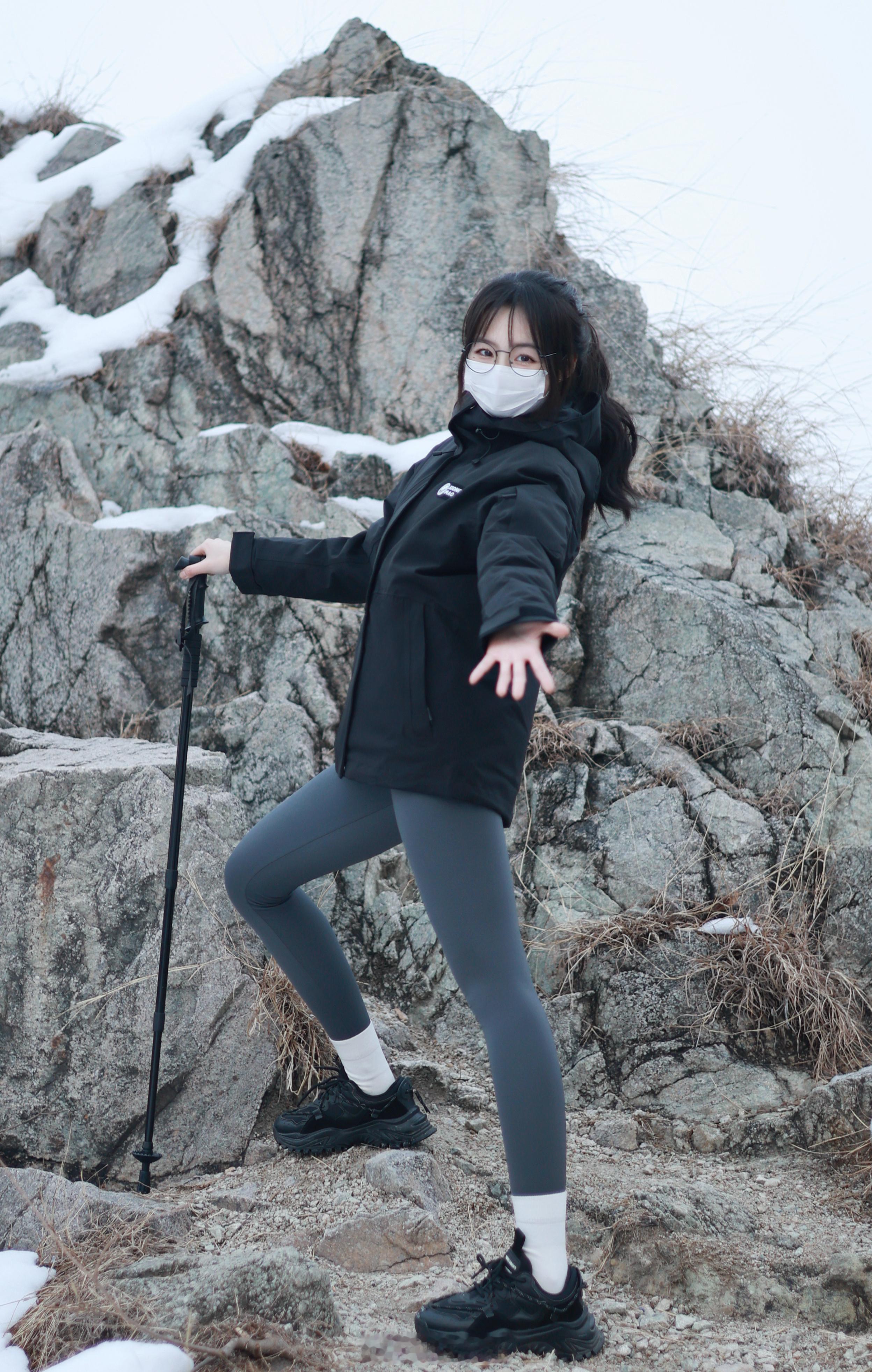 无人扶我凌云志 我自踏雪至山巅 ​​​