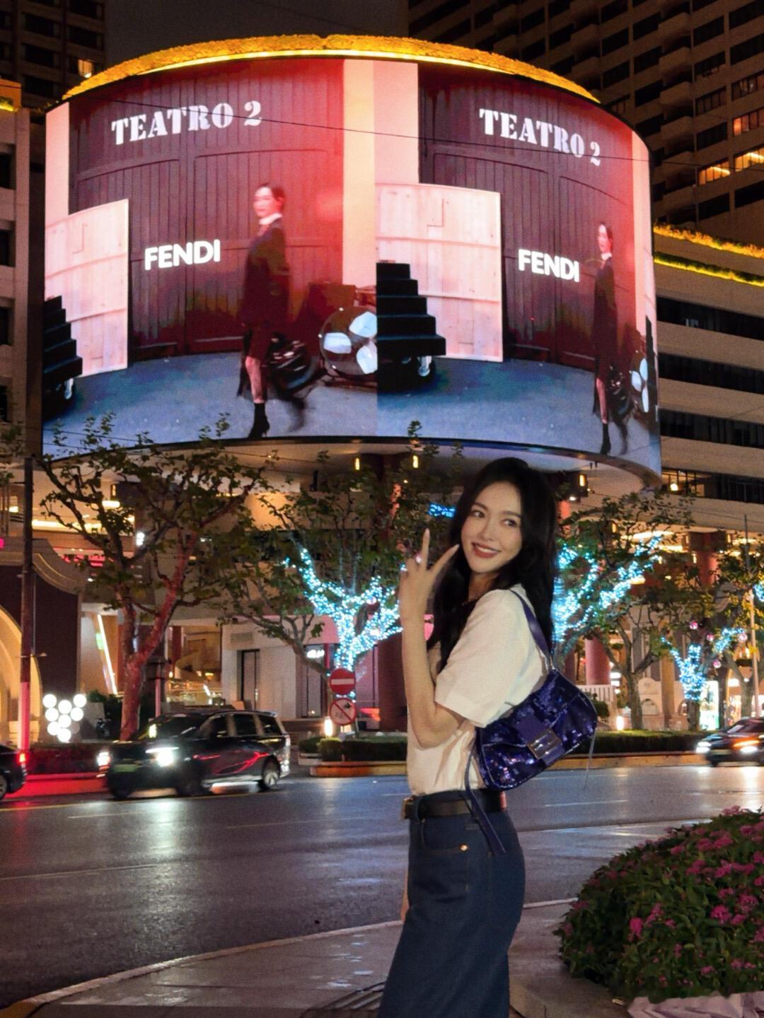 唐嫣 成功女人的背后是自己[耶] ​​​