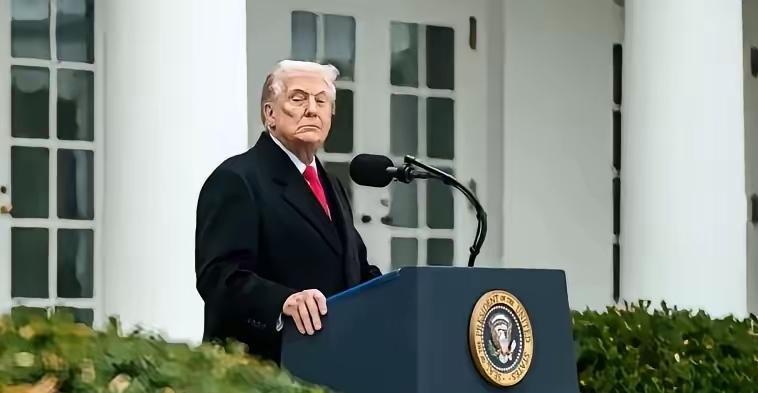 俄罗斯甩出2万亿美元的“大馅饼”，特朗普这次能忍得住不伸手吗？

最近刚曝光的消