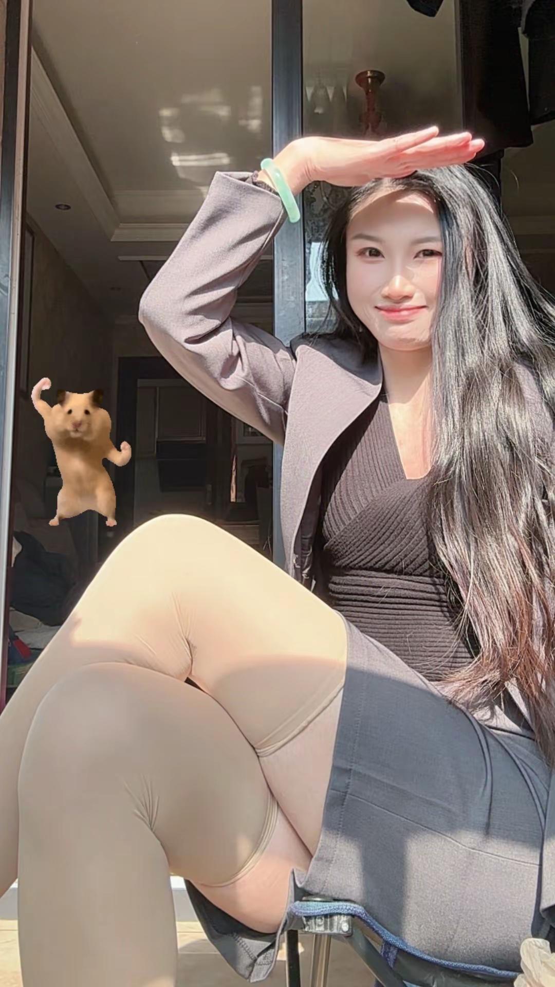 好身材好气质御姐这样的身材有人喜欢吗肉丝 微胖女人