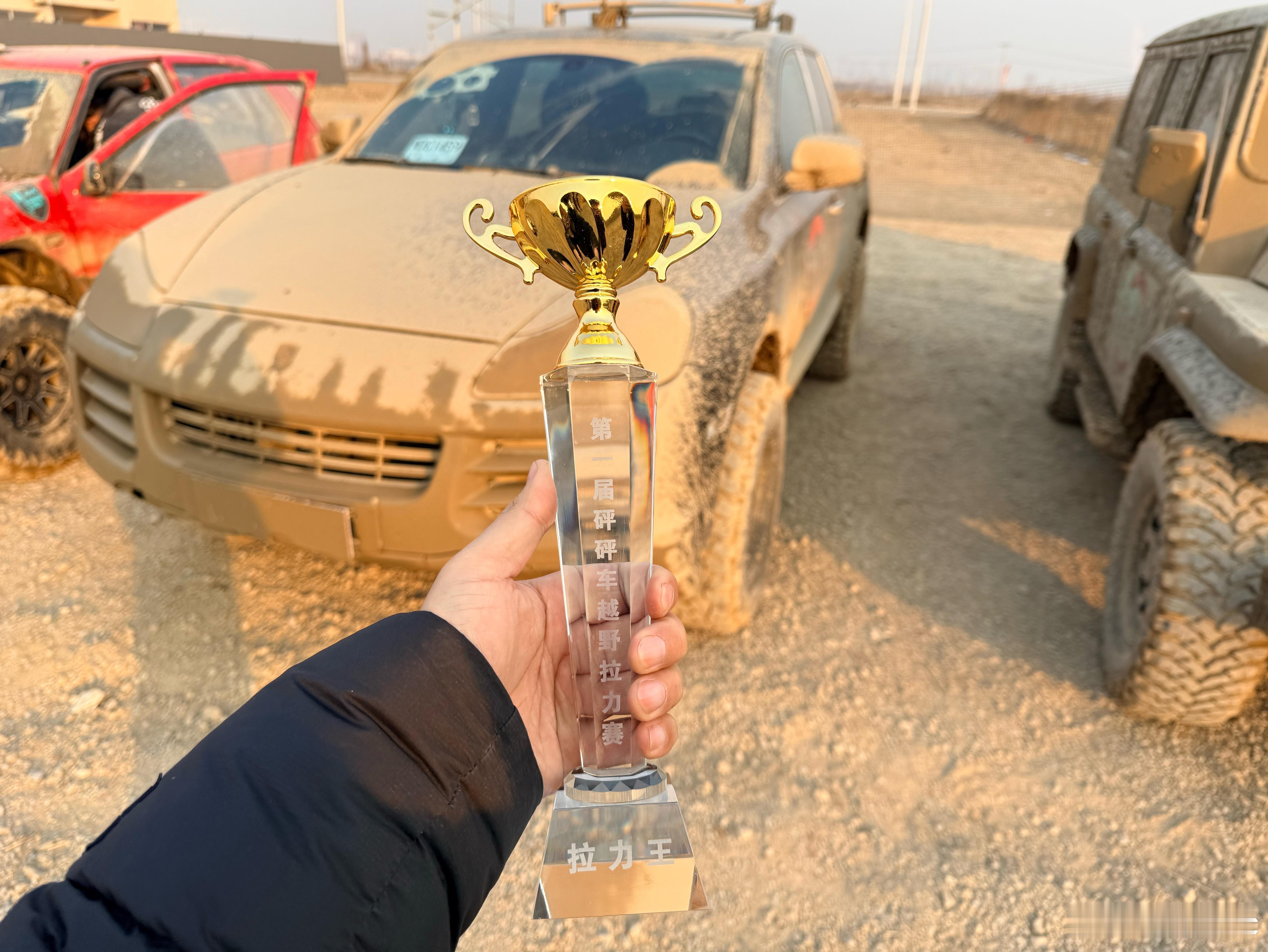 电影飞驰人生3   绝美地形展开一场酣畅淋漓的战斗，引擎轰鸣代入感很强，甚至融入