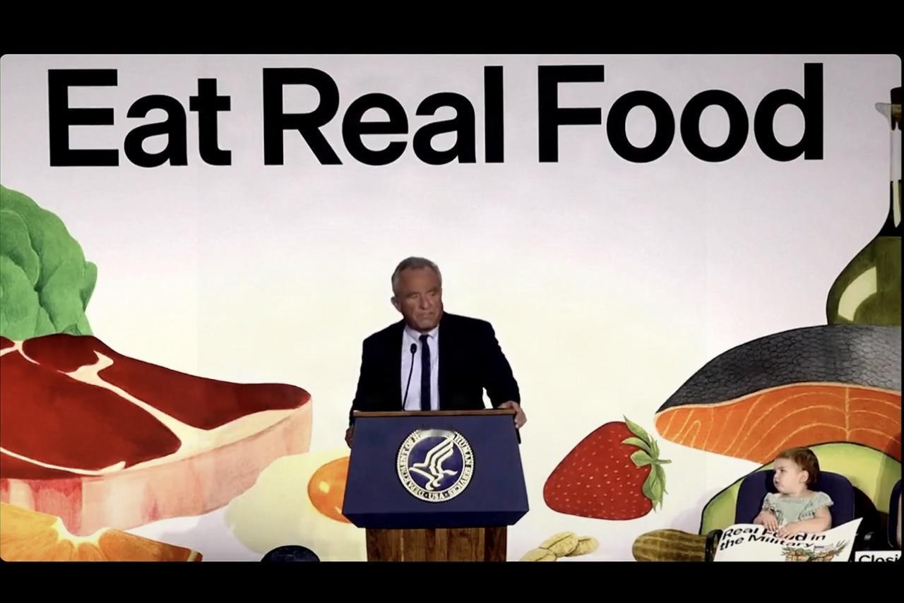 食用真正的食物，美国对超加工食品开刀

美国卫生部长小肯尼迪就食品供应链的透明度