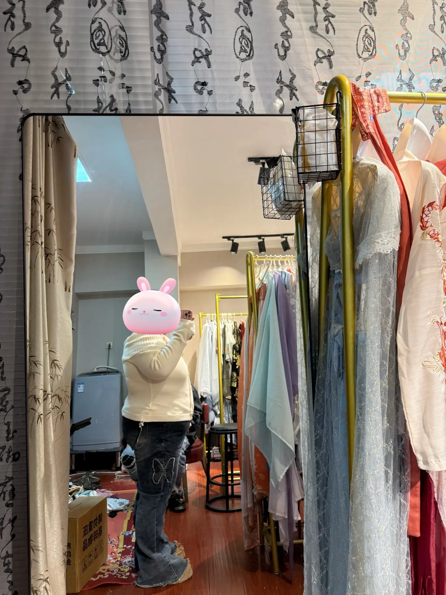 我宣布大珺就是我的神！！！！！！苹果身材从来不敢在穿裤子的时候穿短上衣...
