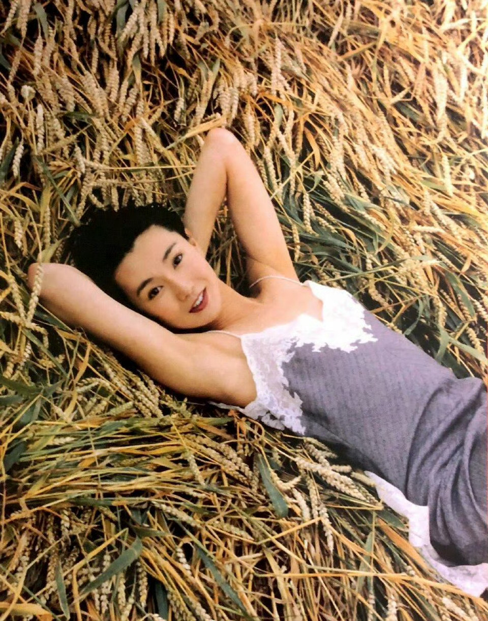 经典回顾：张曼玉 X 1998年台版VOGUE ​​​