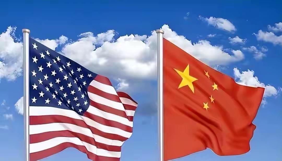 美国气势汹汹，尽显强势之态，而我们则看似处于被动境地。

美国在国际舞台上横行无