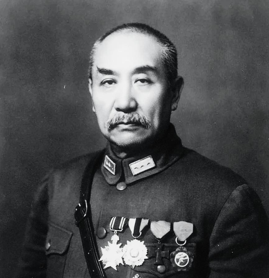 抗日战争中的国军悍将有哪些？
薛岳，李宗仁，白崇禧，胡琏，杜聿明，王耀武，廖耀湘