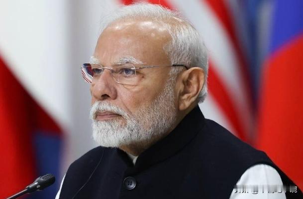 来投资，印度喊话中国
当地时间10日，印度政府宣布：批准在部分领域放宽对中国的投