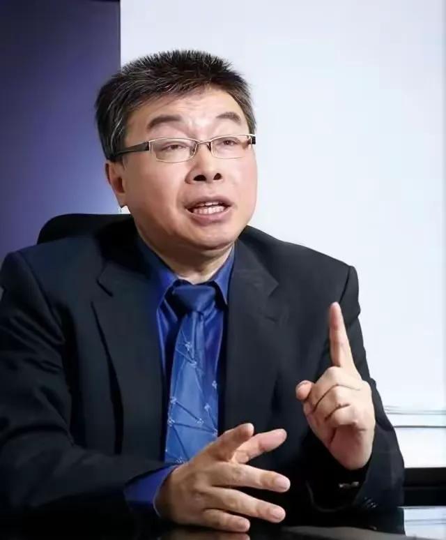 岛内“大佬“沈富雄曾公开表示：未来几年的选举局势基本明了，2028赖大概率连任，