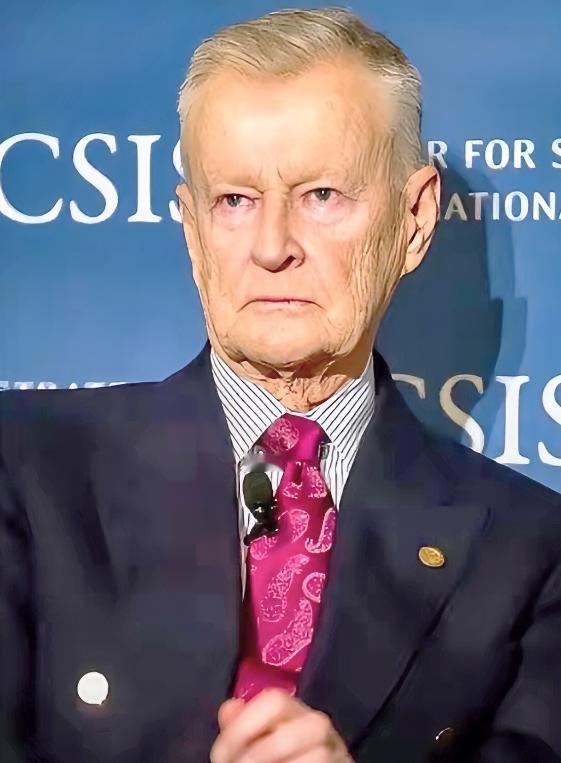 美国犯了两大战略错误，

反恐战争消耗国力，

支持中国入世后竟成最大对手？
