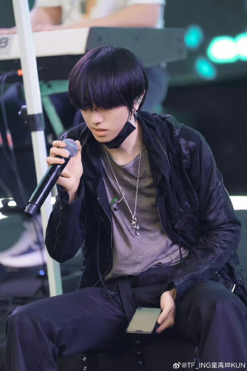 TFING南宁音乐节彩排照🈶童禹坤 邓佳鑫 张子墨  彩排舞台 认真彩排的模样