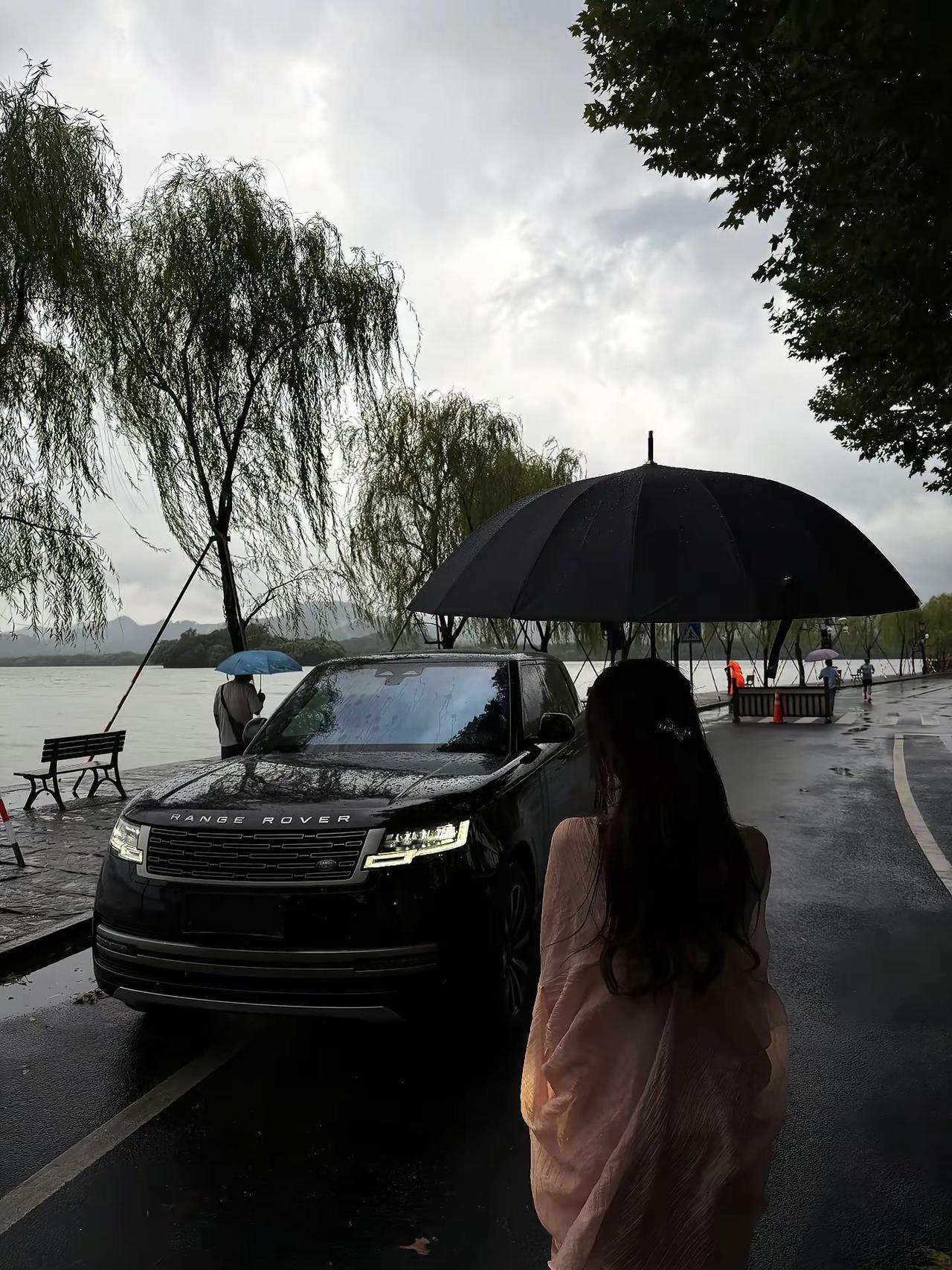 打出“lhls”我不信你们不是“路虎揽胜”路虎揽胜