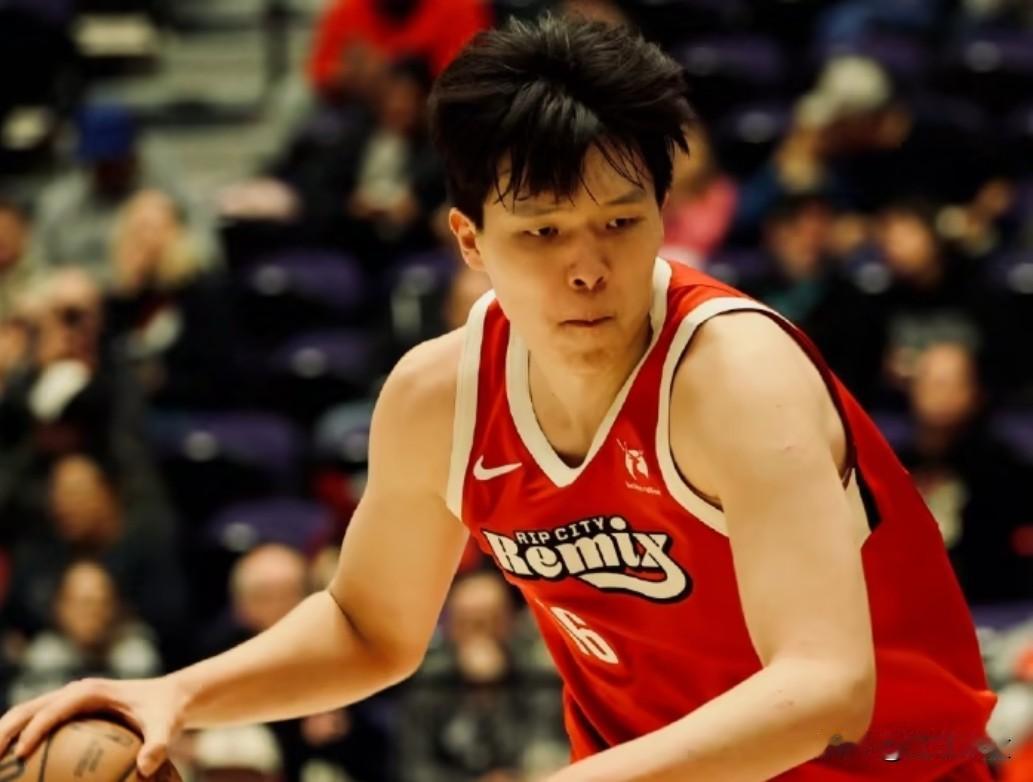 杨翰森出战30分钟，得到19分5个板！开拓者混音队119比109击败孟菲斯拼搏队