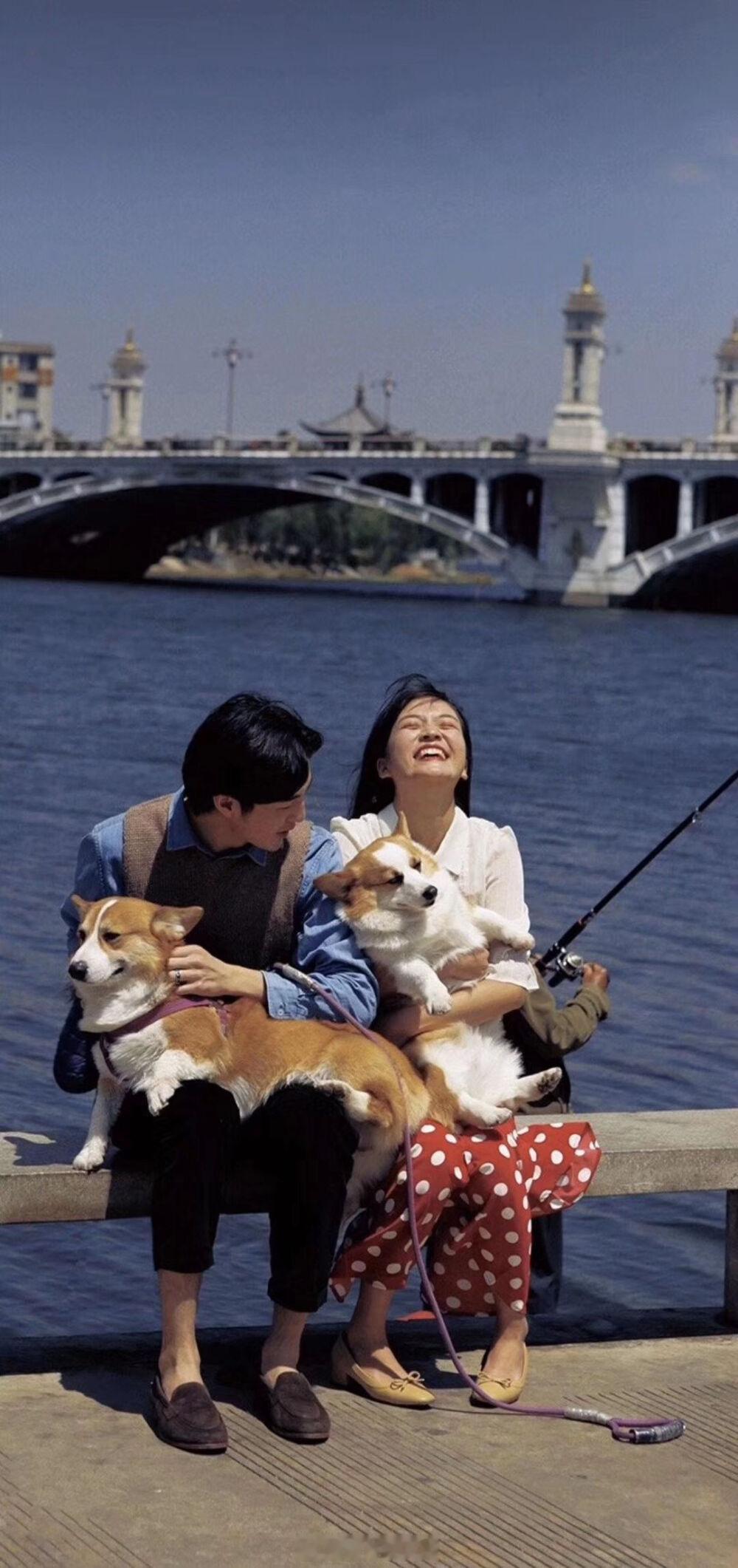 城市太大，人潮拥挤，我有一万个不喜欢这里的理由，可我爱的人在这里，我就在这里安了