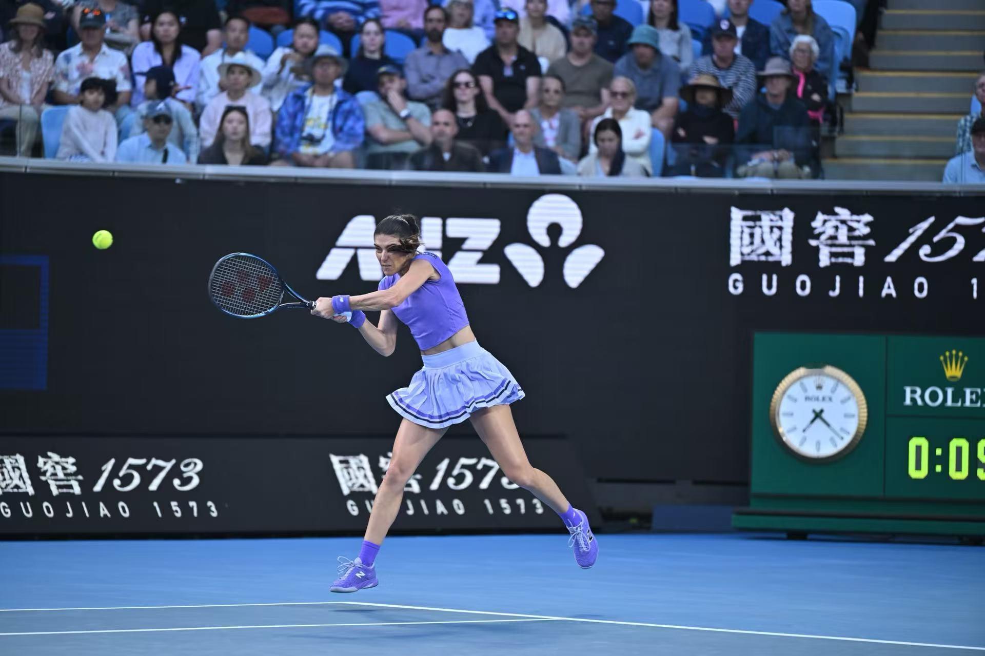 大坂直美继续三盘过关，6-3、4-6、6-2打败科斯蒂亚，第三轮将战英格利斯。这