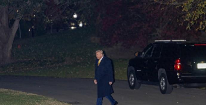 特朗普和格林，昔日盟友变仇人
特朗普跟格林，这俩人怎么了，之前关系不是挺好，现在