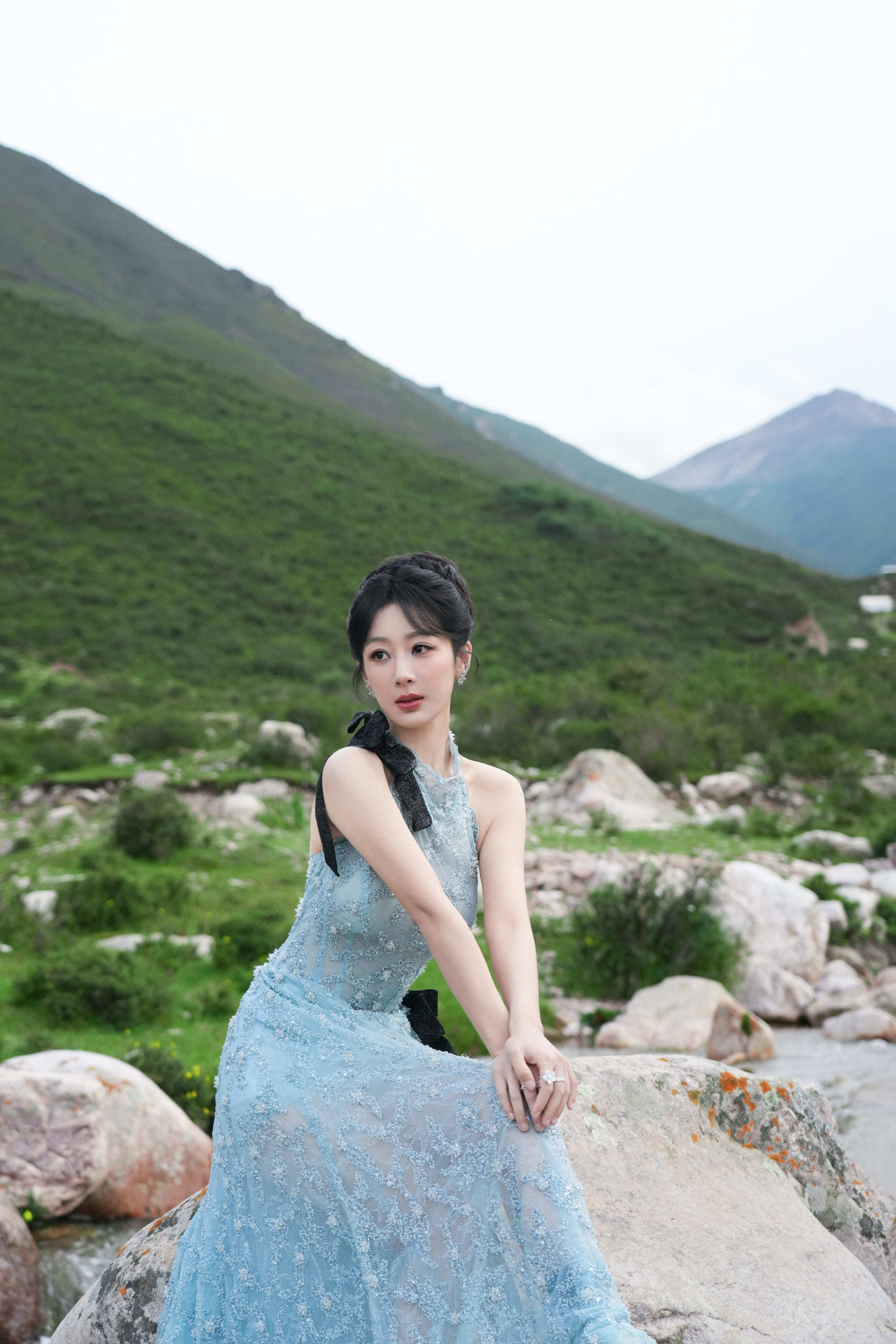 杨紫最新营业图 ​​​