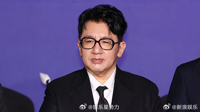 韩国警方申请扣押搜查方时赫韩国警方对方时赫申请扣押搜查令21 日韩媒报道，警方于