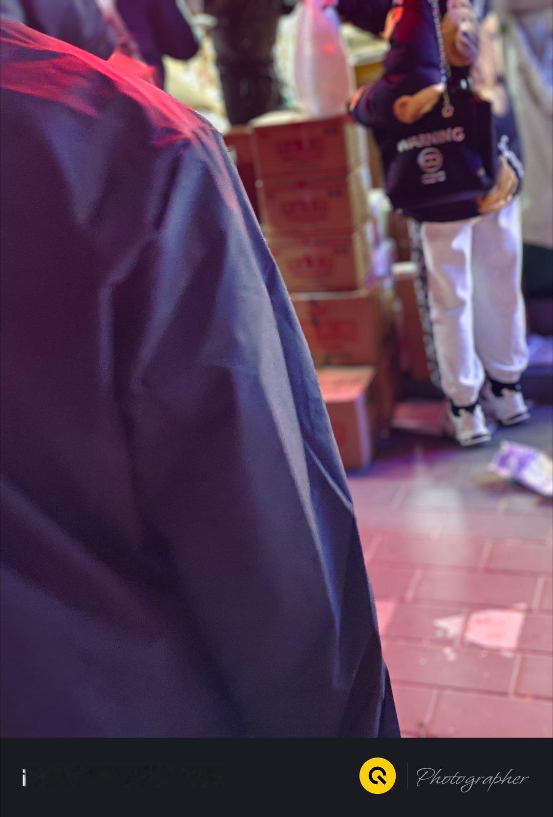 取快递的人这么多 