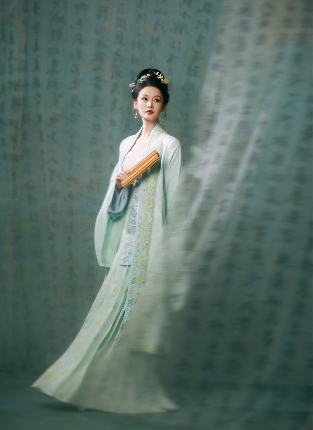 李沁的春晚古风古韵写真～ 