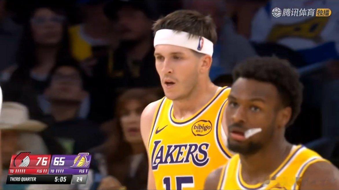 里夫斯31分了开拓者vs湖人 ​​​