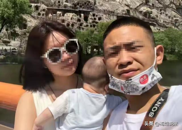 河南，20万元彩礼买不来真心，媳妇开车约会情人，丈夫藏在后备箱查到切实证据。当时