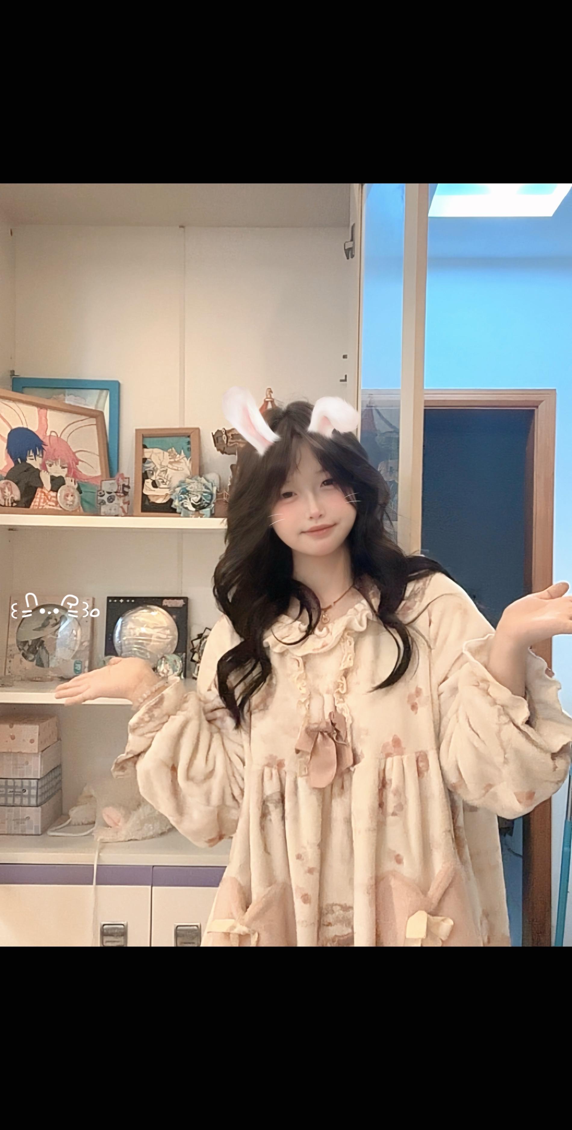 卖萌和装b都好累 我就在这呼吸两下你就直接爱上我好不好