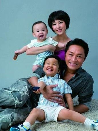 吴佳尼自曝订婚后才知马景涛年龄吴佳尼说当年带马景涛回家，她爸气得不行，直接怼她：