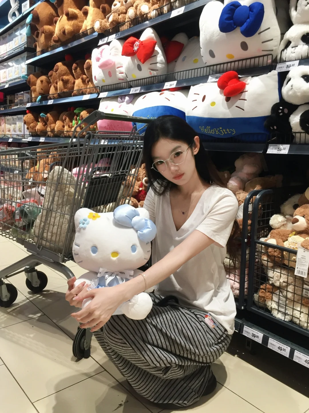 🛒逛超市咯 ^>⸝⸝⸝⸝<^
