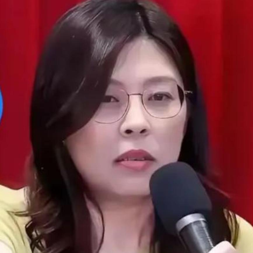 国民党现任主席郑丽文突然说出惊人之语。
她说出了什么惊人之语？
就在刚刚过去的深