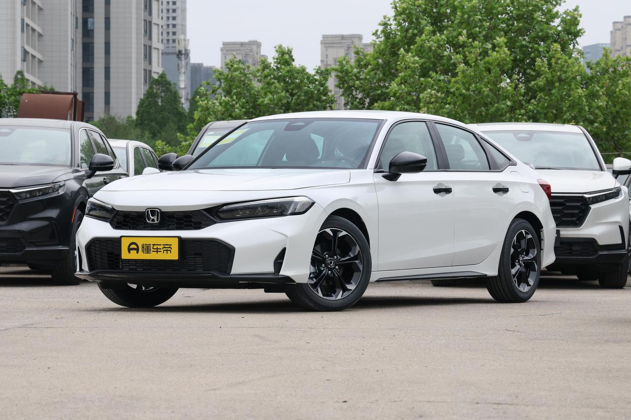 又一神车倒下！曾月销2万台的思域，如今月销千台，为何大降价没人要？
又一神车倒下